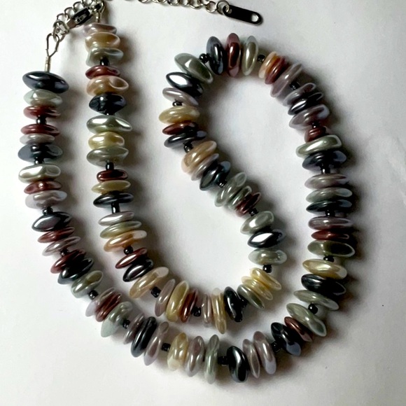 New Shell Pearl Necklace - Picture 1 of 7